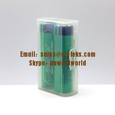 China Clear color 2*18650 battery holder plastic case/18650 battery plastic battery case for 2pcs 18650 batteries supplier